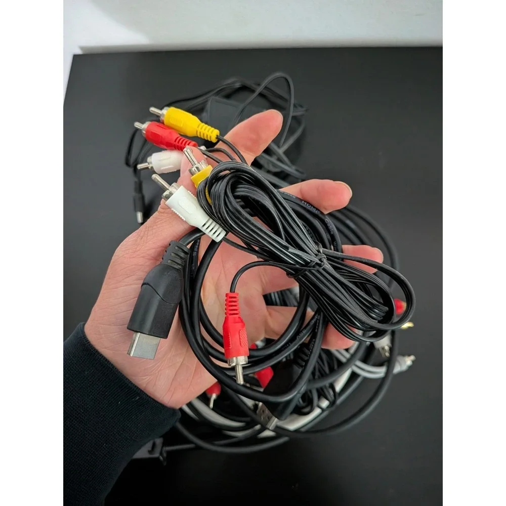Miscellaneous Cable Lot Audio‎ Video AV Cables Etc 2.3lbs